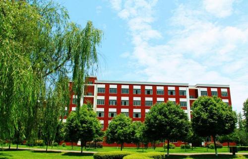四川3+2大專學校哪個好