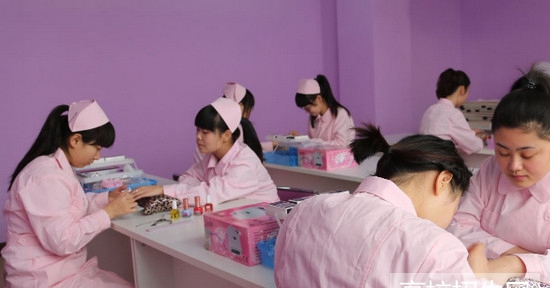  四川省女生讀醫(yī)學(xué)美容專業(yè)好嗎？好就業(yè)嗎