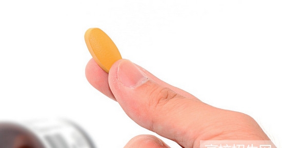  四川省男生讀藥劑專業(yè)好嗎？好就業(yè)嗎