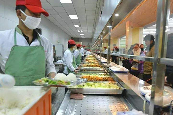 宜賓職業(yè)技術學校食堂環(huán)境