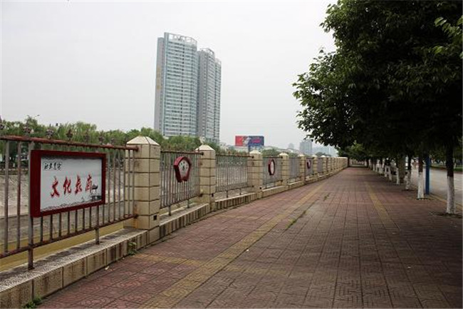 四川省綿陽財經(jīng)學(xué)校圖片、照片