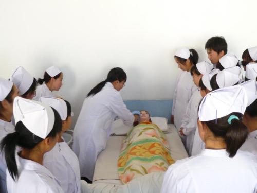 四川紅十字衛(wèi)生學校專業(yè)實踐