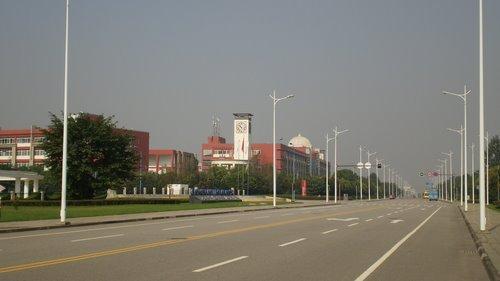 成都大學(xué)醫(yī)護(hù)學(xué)院周邊環(huán)境