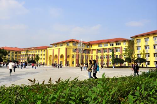  成都大學醫(yī)護學院的招生專業(yè)有哪些？就業(yè)率怎么樣？