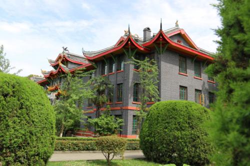 四川大學附設(shè)華西衛(wèi)生學校天府校區(qū)校園環(huán)境