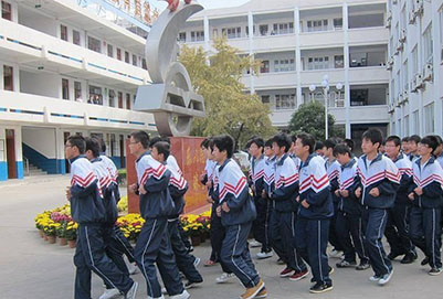 簡(jiǎn)陽(yáng)市育英文武職業(yè)技術(shù)學(xué)校/學(xué)校簡(jiǎn)介
