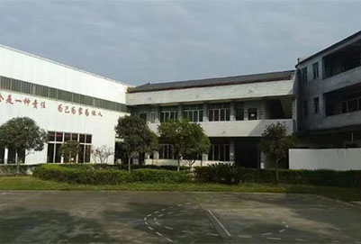 成都市莊園機電職業(yè)技術(shù)學校實訓環(huán)境