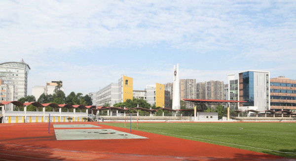 成都職業(yè)技術(shù)學(xué)院醫(yī)護(hù)分院校園風(fēng)光