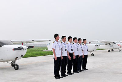 重慶那個航空學(xué)校開設(shè)有飛機維修專業(yè)