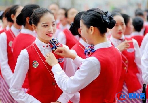 成都航空專修學(xué)院讀幾年