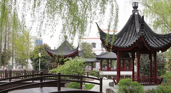  樂(lè)山市旅游學(xué)校2020招生辦電話及聯(lián)系方式
