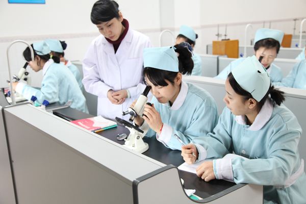  四川省開(kāi)設(shè)護(hù)理專(zhuān)業(yè)院校有哪些