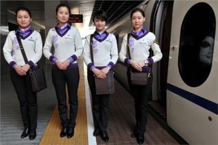 成都女生適不適合學(xué)鐵路專業(yè)呢,成都鐵路運輸學(xué)校