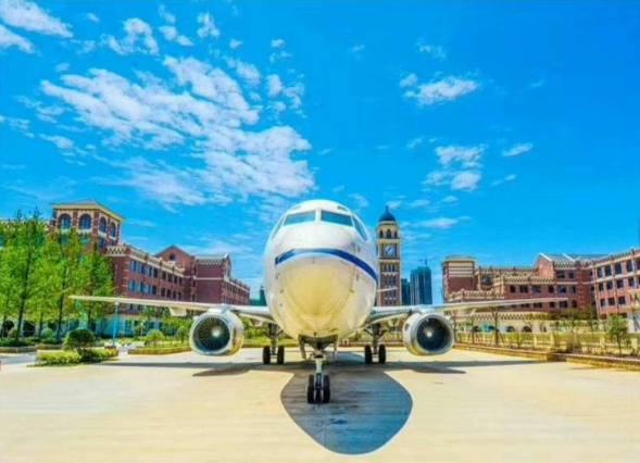 天府新區(qū)航空旅游職業(yè)學校實訓飛機