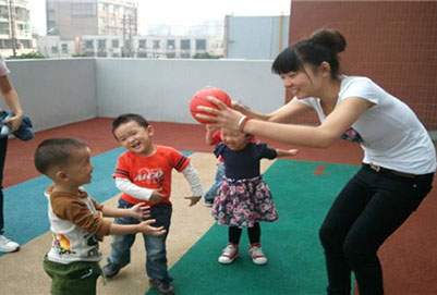 畢業(yè)于重慶幼師學校好不好找工作