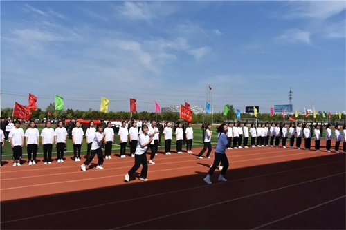 2020年山東鋁業(yè)職業(yè)學(xué)院中職部春季運動會拉開帷幕