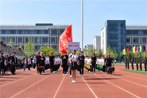 2020年山東鋁業(yè)職業(yè)學(xué)院中職部春季運動會拉開帷幕