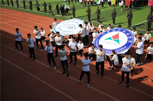 2020年山東鋁業(yè)職業(yè)學(xué)院中職部春季運動會拉開帷幕