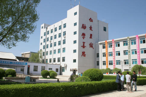 四川職業(yè)技術(shù)學(xué)校排名