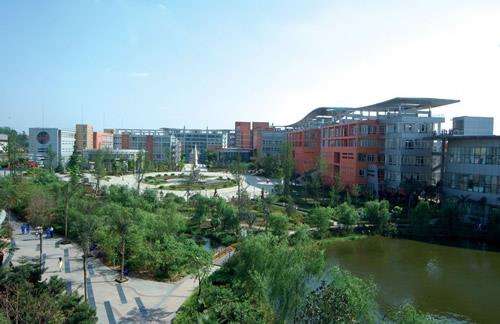2020年四川城市職業(yè)學(xué)校招生對象及報考條件