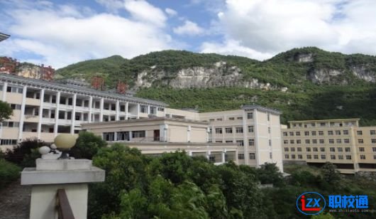 銅仁思南縣中等職業(yè)學(xué)校開(kāi)設(shè)了哪些專業(yè)
