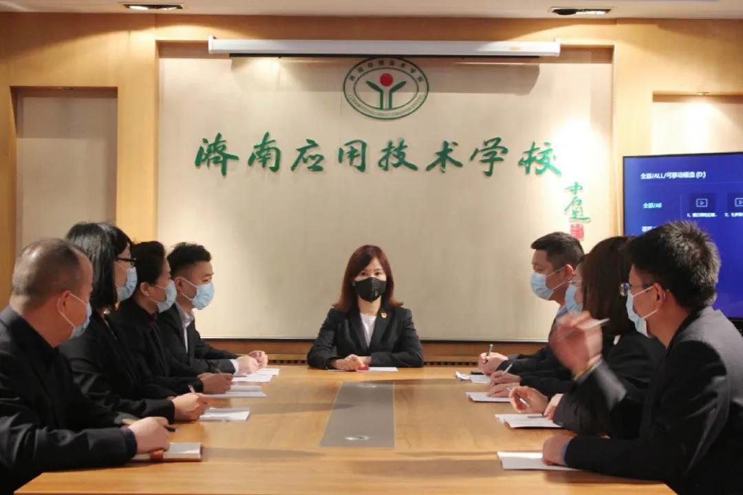 濟(jì)南應(yīng)用技術(shù)職業(yè)中等專(zhuān)業(yè)學(xué)校迎接開(kāi)學(xué)核驗(yàn)