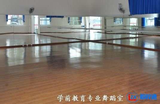中國(guó)五冶技工學(xué)校中專大專幼師專業(yè)招生