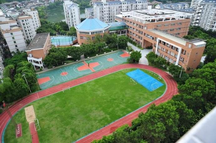 2020年榮縣金科職業(yè)技術(shù)學(xué)校招生對象及招生條件