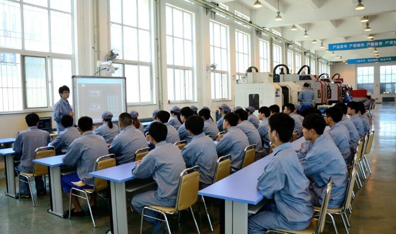 濟(jì)南電子機(jī)械工程學(xué)校怎么樣？學(xué)校都有什么專業(yè)？