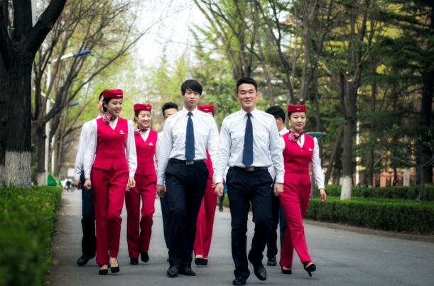 想到東營科技職業(yè)學院學空乘？先看看你達不達標吧！