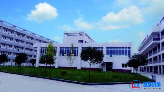  四川省青神中等職業(yè)學校招生辦電話多少
