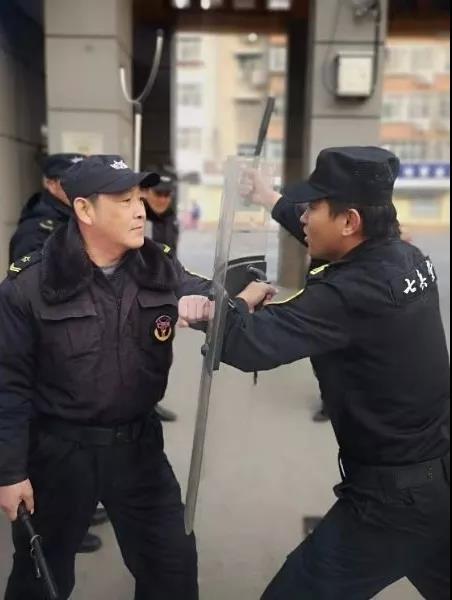 濟南應用技術學校進行保安技能培訓活動