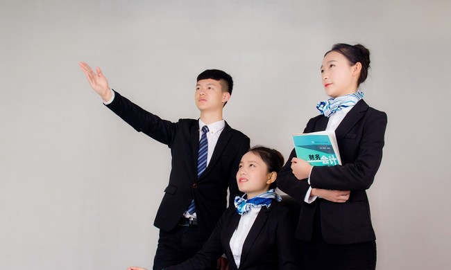 樂山市計(jì)算機(jī)學(xué)校市場營銷專業(yè)核心課程--市場營銷