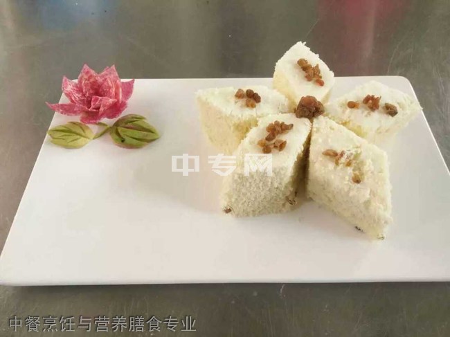 樂(lè)山市旅游學(xué)校中餐烹飪與營(yíng)養(yǎng)膳食專業(yè)