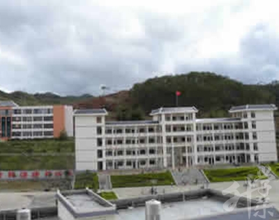 富寧縣民族職業(yè)高級中學