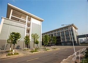 重慶市城市建設技工學校