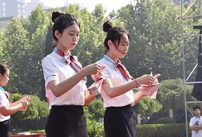 重慶輕軌學(xué)校的鐵路專(zhuān)業(yè)有哪些優(yōu)勢(shì)
