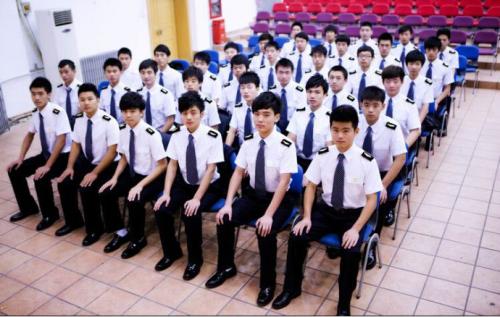 重慶市有什么好的高鐵乘務專業(yè)學校,重慶鐵路專業(yè)學校