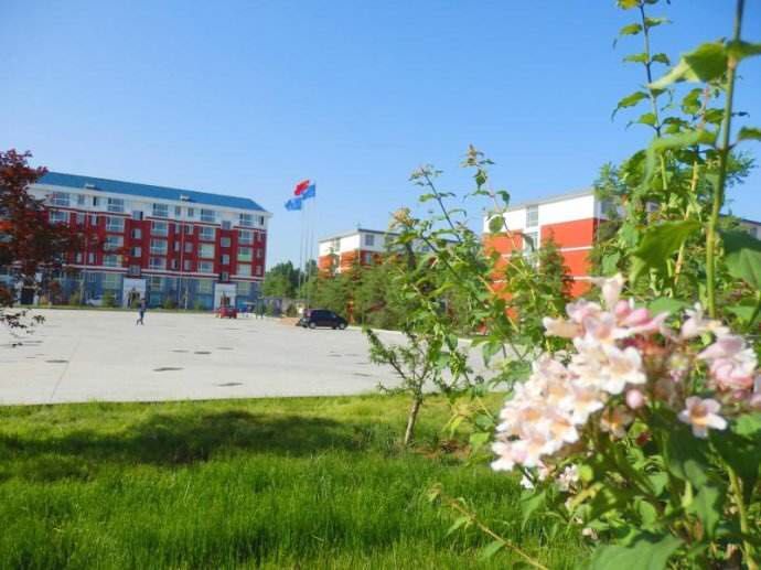 濟南好的中專衛(wèi)校有哪些？