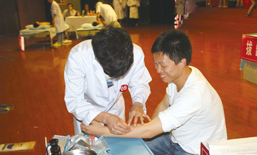 重慶醫(yī)藥高等?？茖W(xué)校針灸推拿專業(yè)技能大賽
