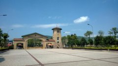  重慶輕工職業(yè)學(xué)院地址在哪里