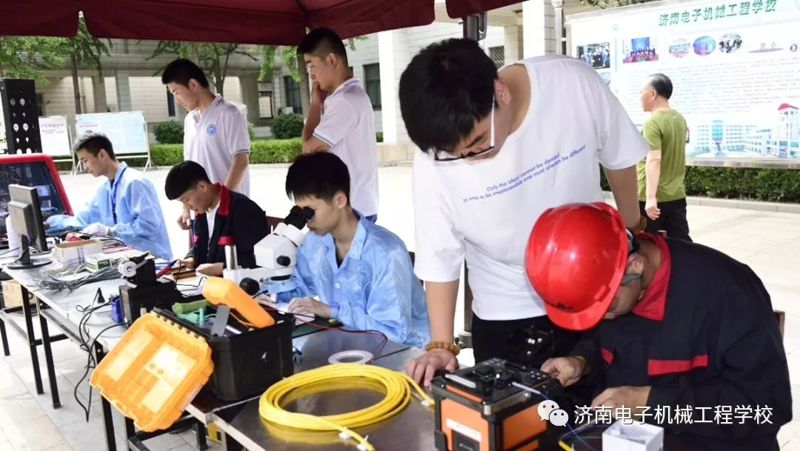 濟南電子機械工程學(xué)校舉行2020年學(xué)校開放日活動
