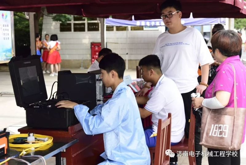 濟南電子機械工程學(xué)校舉行2020年學(xué)校開放日活動