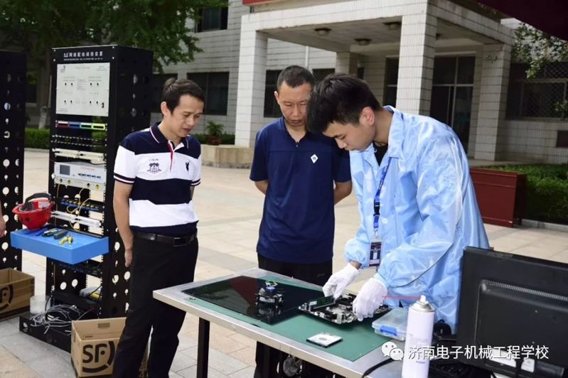 濟南電子機械工程學(xué)校舉行2020年學(xué)校開放日活動