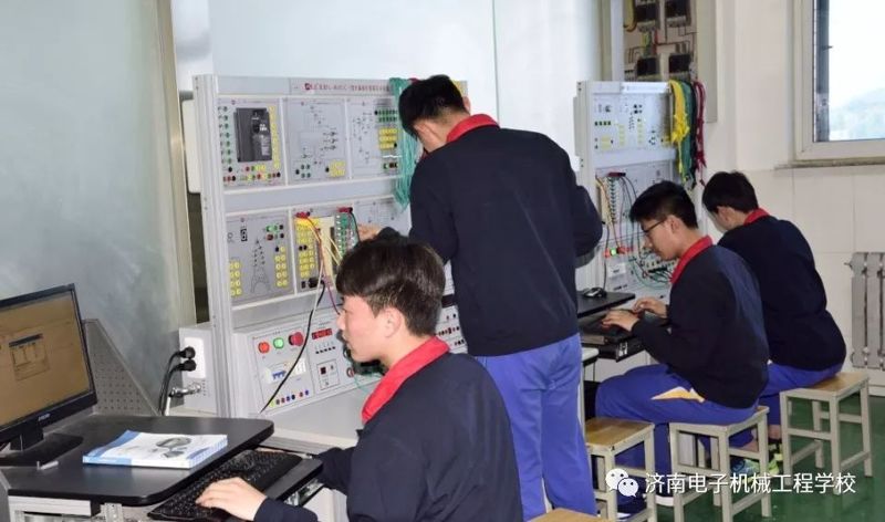 濟南電子機械工程學(xué)校舉行2020年學(xué)校開放日活動