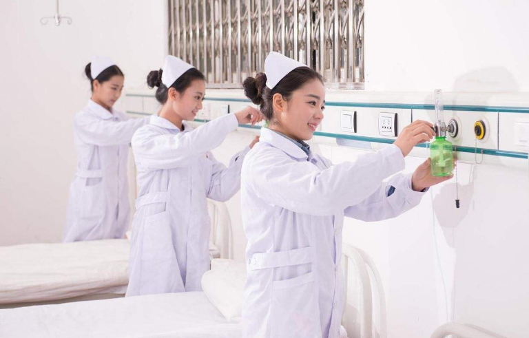 3+2學校有什么專業(yè)適合女生
