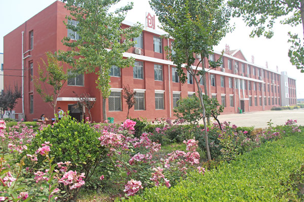 孩子成績(jī)不好考不上大學(xué)怎么辦？可以到棗莊勞動(dòng)技工學(xué)校春季高考班！