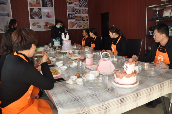 濟(jì)寧市任城區(qū)新希望職業(yè)培訓(xùn)學(xué)校哪些課程比較不錯(cuò)？