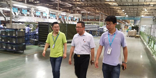 德州交通職業(yè)中等專業(yè)學(xué)校合作企業(yè)合肥美的向?qū)W校捐贈(zèng)口罩