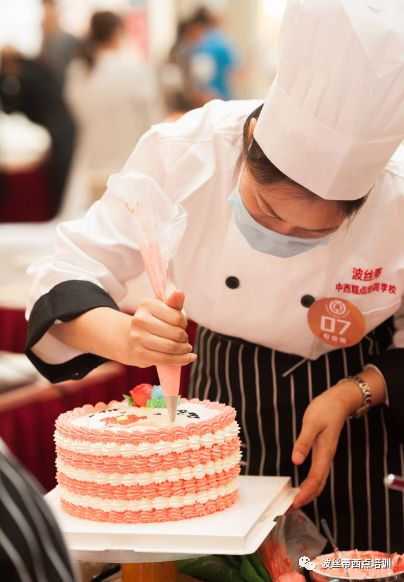 2019第三屆“波絲蒂杯”西點(diǎn)創(chuàng)新大賽6月15-16日煙臺(tái)大悅城舉行